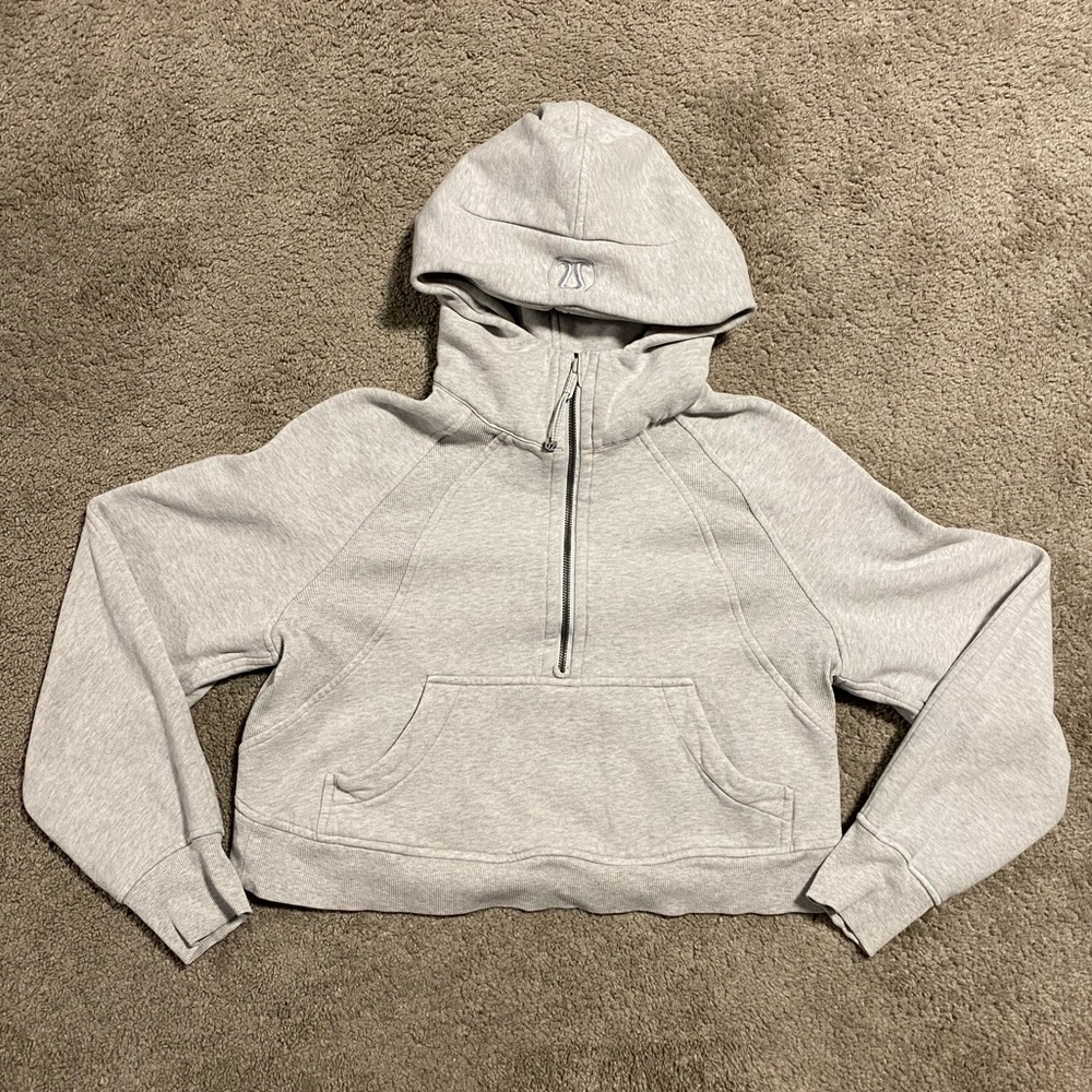 Lululemon Women’s Scuba Oversized 1/2 Zip Hoodie